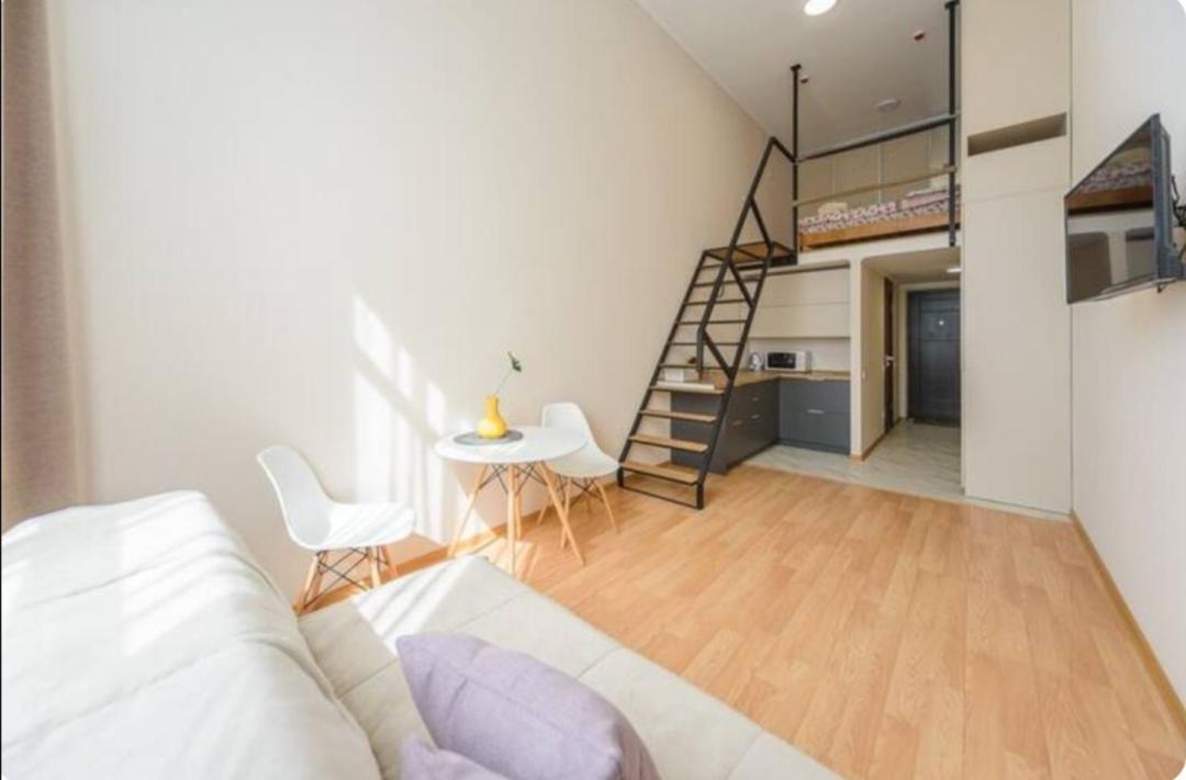 Апартаменты Loft Smart House Киев Экстерьер фото