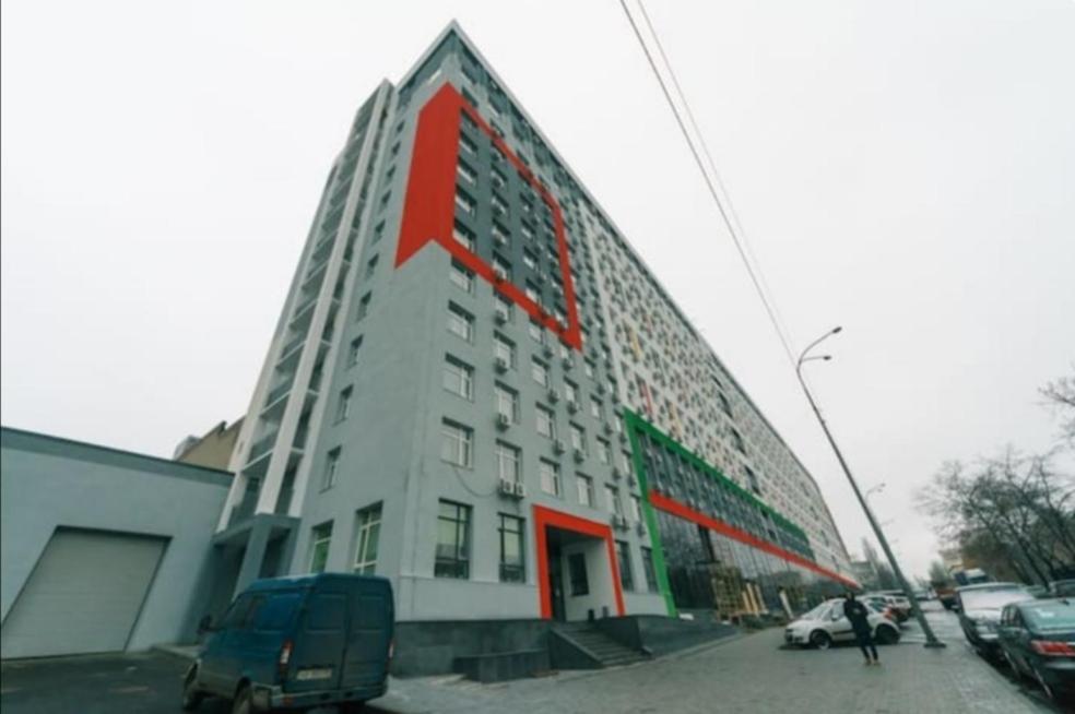 Апартаменты Loft Smart House Киев Экстерьер фото